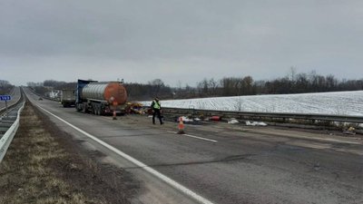 У поліції розповіли подробиці аварії на Черкащині, в якій загинули двоє дорожників У поліції розповіли подробиці аварії на Черкащині, в якій загинули двоє дорожників