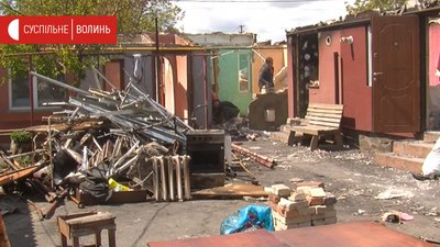 Небайдужі допомагають погорільцям з Волині грішми та їжею