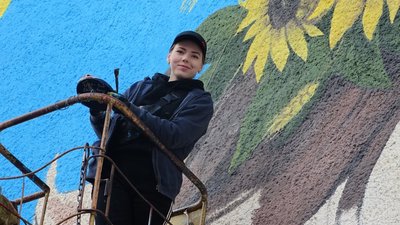 На Закарпатті на фасаді однієї зі шкіл створили мурал, присвячений 128 бригаді На Закарпатті на фасаді однієї зі шкіл створили мурал, присвячений 128 бригаді