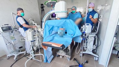 У лікарні Полтави збудували нову операційну для урологічного відділення У лікарні Полтави збудували нову операційну для урологічного відділення