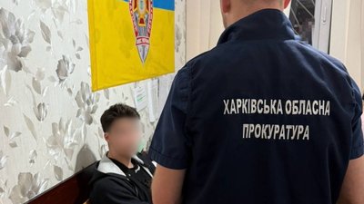 Харків’янина судитимуть за підпали військових авто