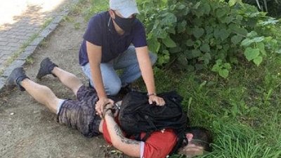 В Ужгороді затримали чоловіка під час збуту наркотичної речовини