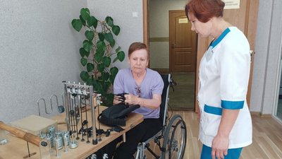 Як працює реабілітаційне відділення у Луцькому геріатричному пансіонаті Як працює реабілітаційне відділення у Луцькому геріатричному пансіонаті