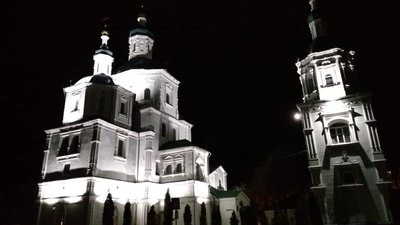 Великодні богослужіння у Сумах: як це було (фоторепортаж) Великодні богослужіння у Сумах: як це було (фоторепортаж)