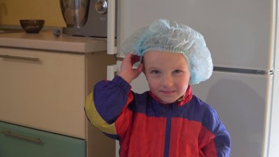 Кекси від Сергія: як хлопець із ДБСТ допомагає родині Кекси від Сергія: як хлопець із ДБСТ допомагає родині