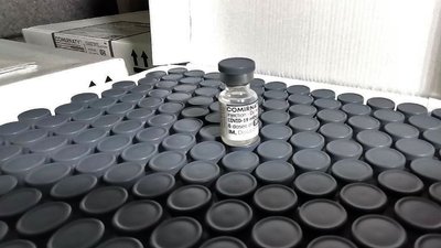 На Волині очікують нову поставку вакцини Pfizer. Яка ситуація з щепленнями проти COVID-19