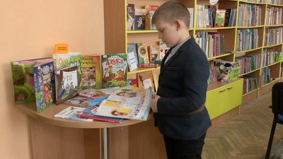 У луцькій бібліотеці організували вікторину до Дня рідної мови