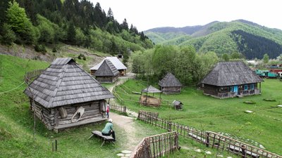 Українські скансени, які необхідно відвідати кожному Українські скансени, які необхідно відвідати кожному