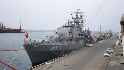 До Одеського порту завітали військові кораблі НАТО