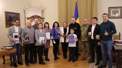 У Львові волонтерів та військових нагородили відзнаками Міноборони України