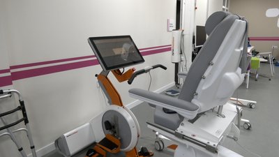 У Дніпрі працює новітній центр реабілітації для військових після тяжких поранень У Дніпрі працює новітній центр реабілітації для військових після тяжких поранень