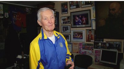 Заслужений тренер України Олександр Скрипник Заслужений тренер України Олександр Скрипник