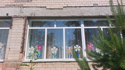 Під час обстрілу на Тернопільщині пошкоджено три освітні заклади Під час обстрілу на Тернопільщині пошкоджено три освітні заклади