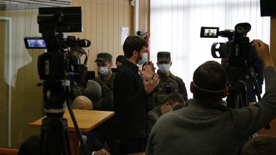 Справа Стерненка: суд розглядає зміну запобіжного заходу. Текстовий онлайн Справа Стерненка: суд розглядає зміну запобіжного заходу. Текстовий онлайн