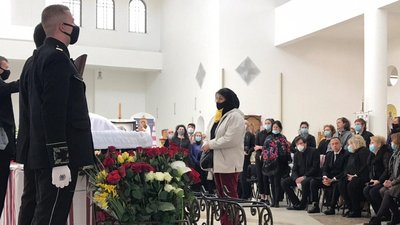У Києві прощаються з композитором Мирославом Скориком У Києві прощаються з композитором Мирославом Скориком