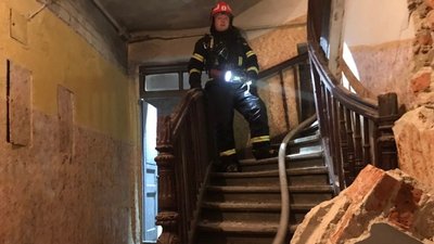 У Львові пролунав вибух у квартирі на вулиці Замарстинівській У Львові пролунав вибух у квартирі на вулиці Замарстинівській