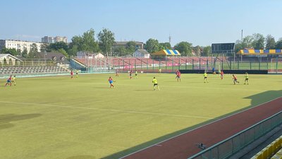 Сумські команди стартували у турі чемпіонату України з хокею на траві Сумські команди стартували у турі чемпіонату України з хокею на траві