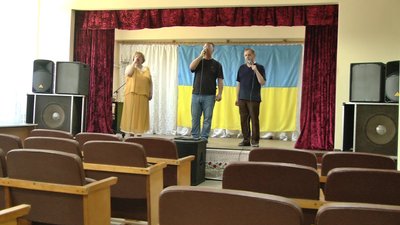 Тріо Хмельницького товариства УТОС проводить репетицію Тріо Хмельницького товариства УТОС проводить репетицію
