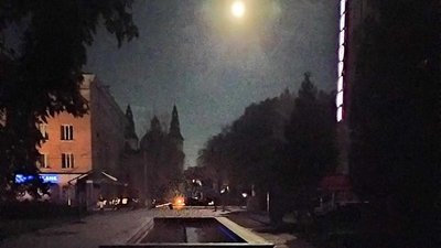 Нічний Тернопіль без вуличного світла: фотограф зробив знімки міста під місячним сяйвом Нічний Тернопіль без вуличного світла: фотограф зробив знімки міста під місячним сяйвом