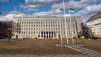 У працівниці Закарпатської ОДА виявили коронавірус