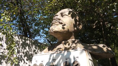 Демонтаж Ілліча: як це було на Рівненщині Демонтаж Ілліча: як це було на Рівненщині