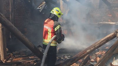 Окупанти обстріляли житловий будинок у Харкові: поранених немає Окупанти обстріляли житловий будинок у Харкові: поранених немає