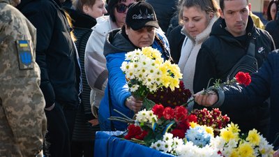 В Ужгороді попрощалися із полеглим захисником Іваном Карапою