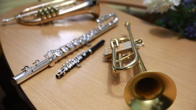 Запорізькій філармонії передали музичні інструменти, вартістю понад мільйон гривень