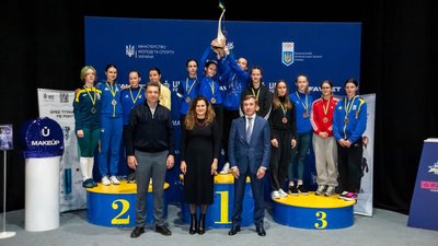 Миколаївська жіноча команда з фехтування на Кубку України у Києві, 20 жовтня 2025 року