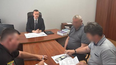 Судитимуть депутата з Тячівського району, який не задекларував двоповерховий будинок