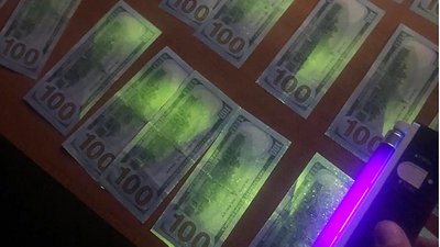 У Миколаєві затримали посадовця Держпродспоживслужби. Його підозрюють у вимаганні хабара У Миколаєві затримали посадовця Держпродспоживслужби. Його підозрюють у вимаганні хабара