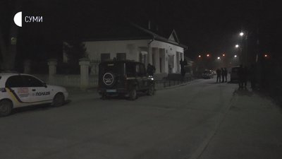 Четверо юнаків намагались вночі проникнути до сумського музею (фото)