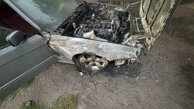 Пошкоджена автівка
