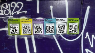 Оголошення з безкоштовною поїздкою в гори: у Грузії активісти приховано поширюють новини про війну Оголошення з безкоштовною поїздкою в гори: у Грузії активісти приховано поширюють новини про війну