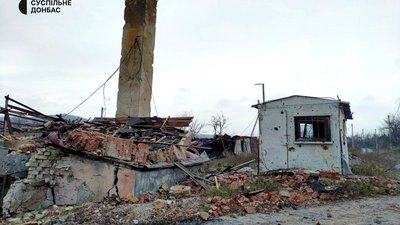 Зруйновані будинки звільненого Богородичного: фотодобірка Зруйновані будинки звільненого Богородичного: фотодобірка