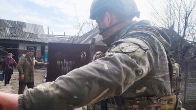 Евакуація людей з Мар'їнської громади Донецької області