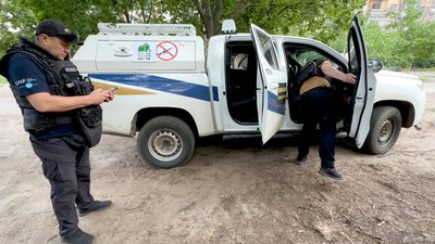 «Надія їх вбиває». Один день з евакуаційниками, які рятують людей і тварин з прифронтової Донеччини «Надія їх вбиває». Один день з евакуаційниками, які рятують людей і тварин з прифронтової Донеччини