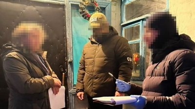 "Заперечувала причетність РФ до обстрілів": на Черкащині повідомили про підозру жінці