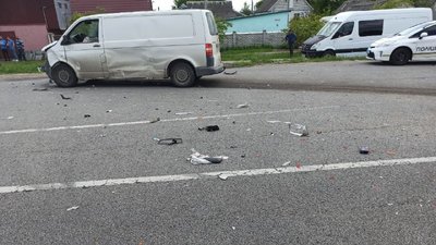 На Житомирщині в автозіткненні травмувався водій – чоловіка госпіталізували На Житомирщині в автозіткненні травмувався водій – чоловіка госпіталізували