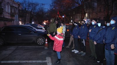 В Одесі пройшла акція підтримки ветеранки війни на Донбасі Вікторії Котеленець В Одесі пройшла акція підтримки ветеранки війни на Донбасі Вікторії Котеленець
