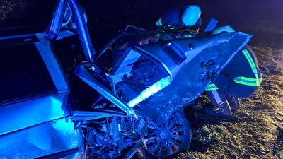 У ДТП на Черкащині отримали травми п'ятеро людей, серед них — двоє дітей У ДТП на Черкащині отримали травми п'ятеро людей, серед них — двоє дітей