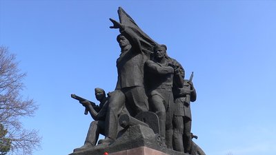 У Миколаєві відзначили 77-му річницю визволення міста від нацистських загарбників У Миколаєві відзначили 77-му річницю визволення міста від нацистських загарбників