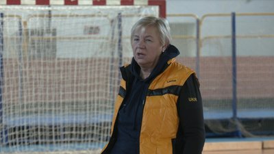 "Дуже багато роботи попереду". Сумські хокеїстки готуються до сезону з індорхокею "Дуже багато роботи попереду". Сумські хокеїстки готуються до сезону з індорхокею