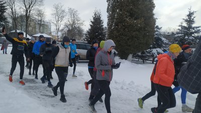 На підтримку ЗСУ. На Прикарпатті стартував "Пробіг друзів" На підтримку ЗСУ. На Прикарпатті стартував "Пробіг друзів"
