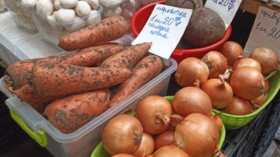 овочі, свято, ціна, гроші, попит, ринок, базар, купують овочі, свято, ціна, гроші, попит, ринок, базар, купують