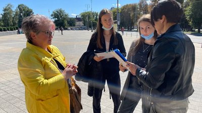 "Вони самі за себе сказати не можуть": черкащани вийшли на Марш за тварин "Вони самі за себе сказати не можуть": черкащани вийшли на Марш за тварин