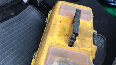 Серійного викрадача автомобільних акумуляторів затримали на Волині