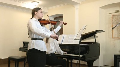 Марш верблюдів і коза-дереза: юні композитори із Черкас зіграли свої твори