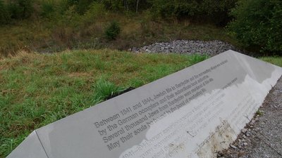 На Житомирщині вшанували пам’ять жертв Голокосту На Житомирщині вшанували пам’ять жертв Голокосту