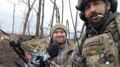 "За сльози матерів": боєць з Сум показав підписаний російський боєприпас, що "відмовився" розриватися "За сльози матерів": боєць з Сум показав підписаний російський боєприпас, що "відмовився" розриватися